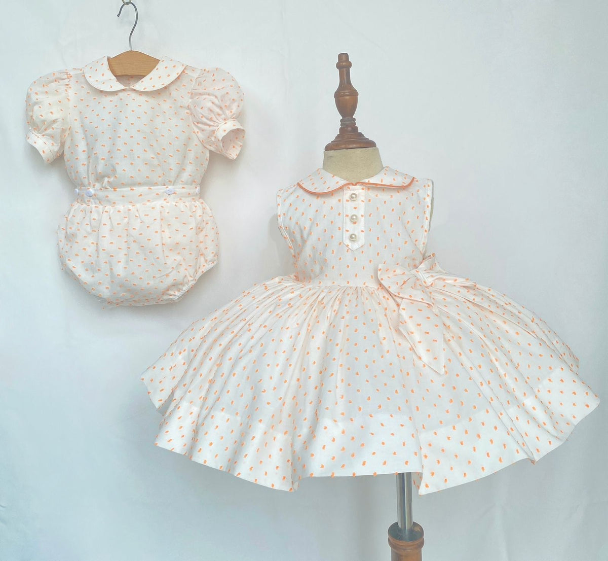 Girls classic dress