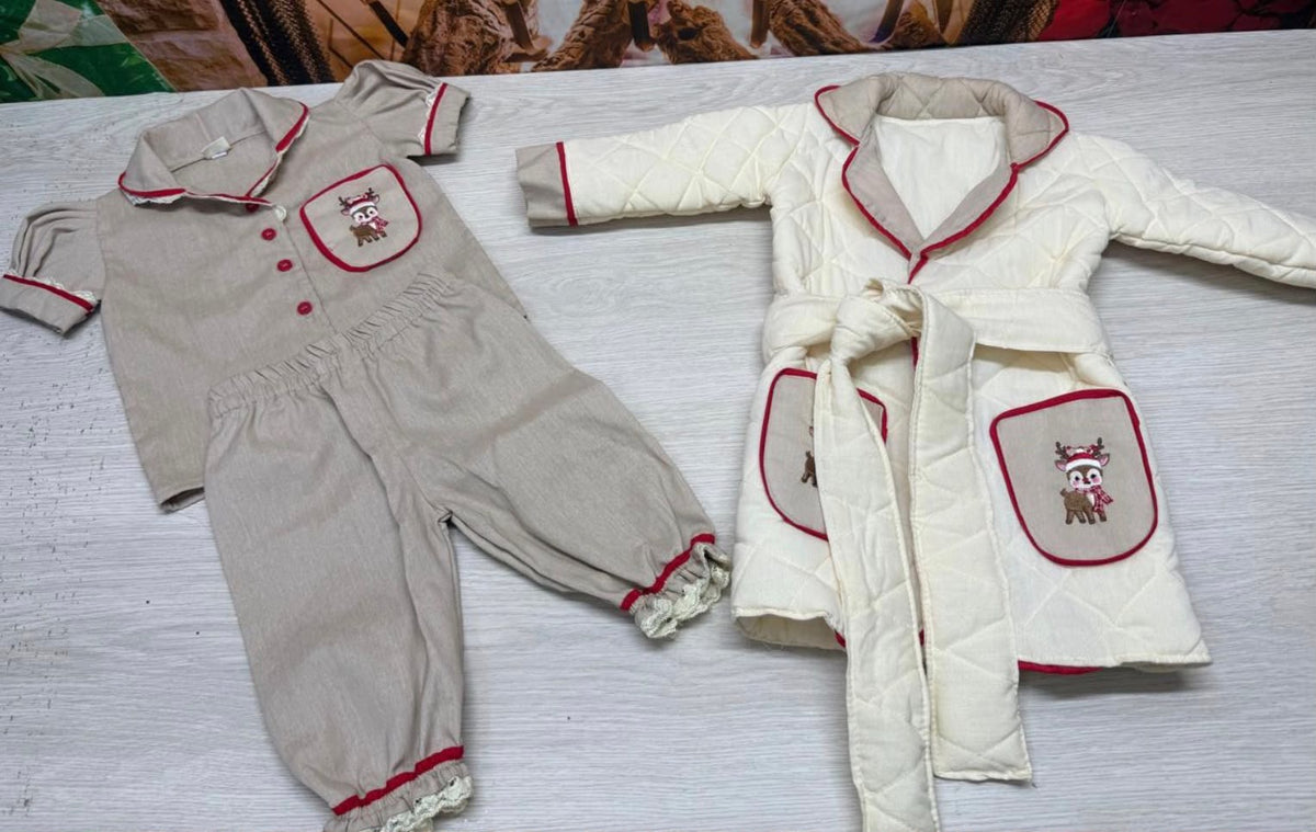 Girls reindeer pjs set